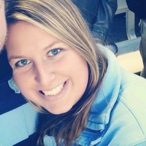 Meet your Posher, ! sara